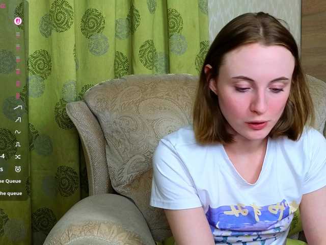 adelina-cowell live sex
