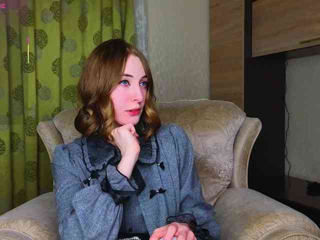 Adelina-Cowell webcam