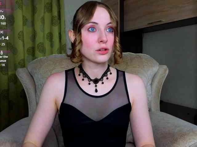 Adelina-Cowell webcam