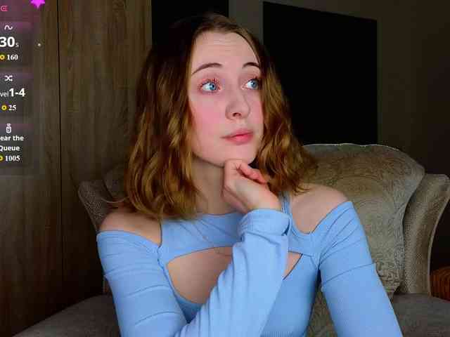 Adelina-Cowell webcam