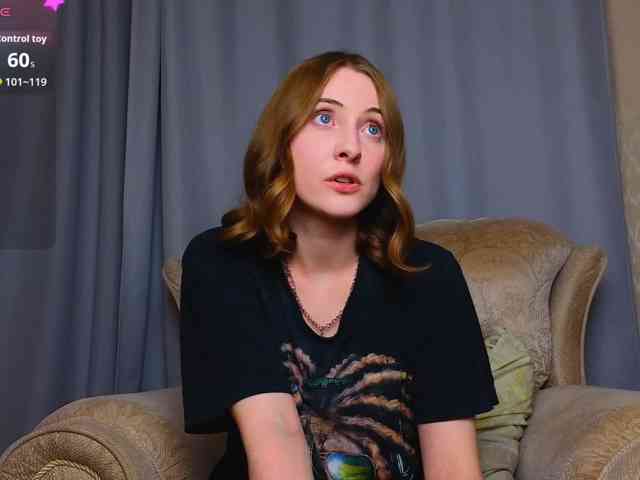 Adelina-Cowell webcam