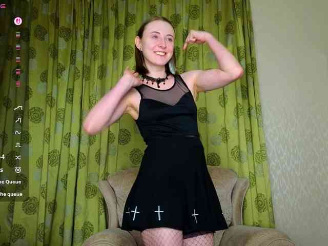 Adelina-Cowell webcam