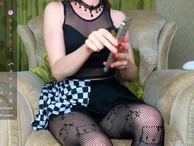 Adelina-Cowell webcam