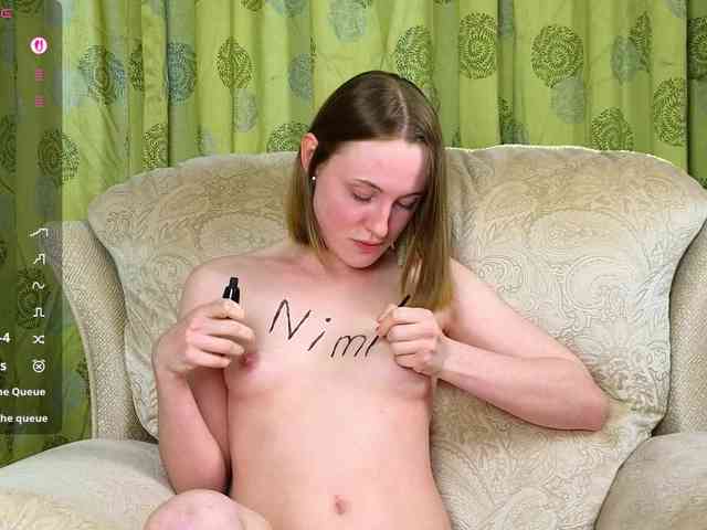 Adelina-Cowell webcam