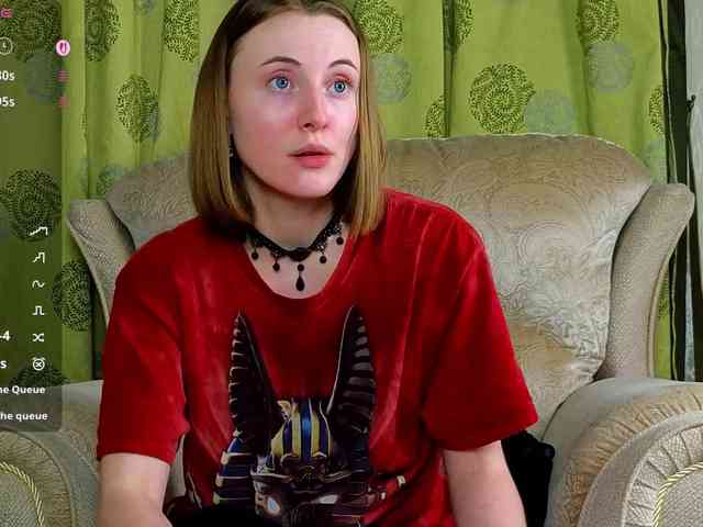 Adelina-Cowell webcam