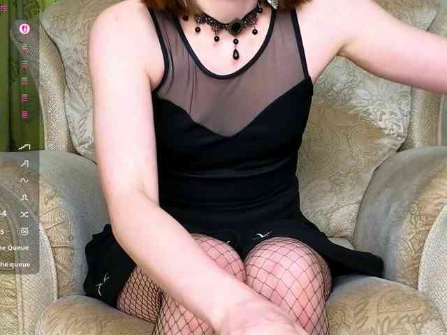 Adelina-Cowell webcam