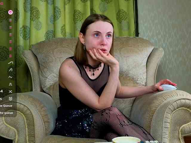 Adelina-Cowell webcam