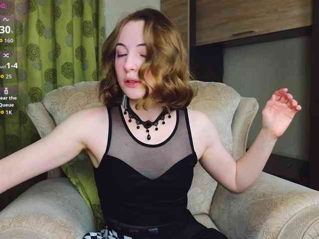 Adelina-Cowell webcam