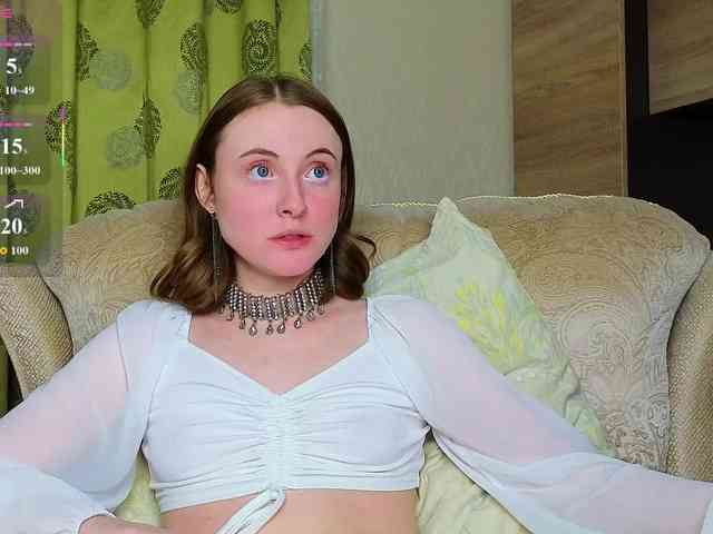 Adelina-Cowell webcam