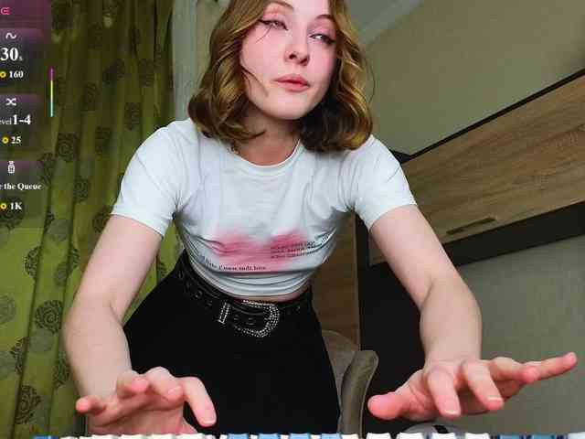 Adelina-Cowell webcam