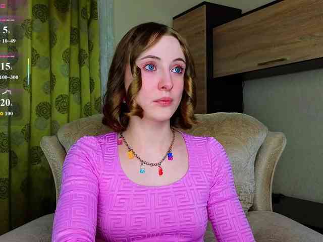 Adelina-Cowell webcam