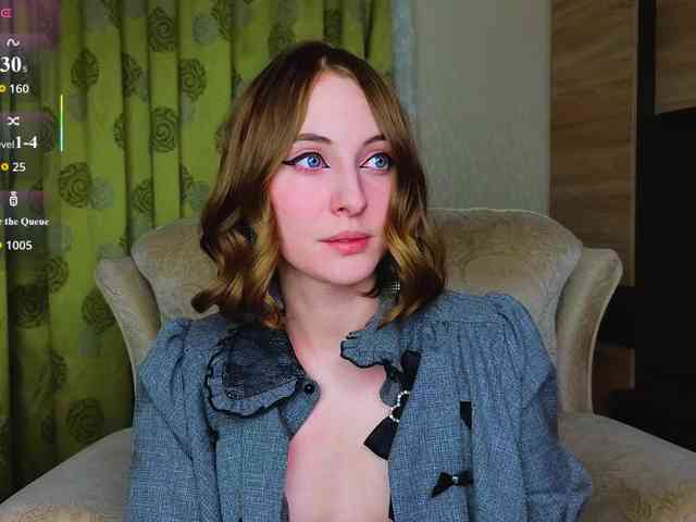 Adelina-Cowell webcam