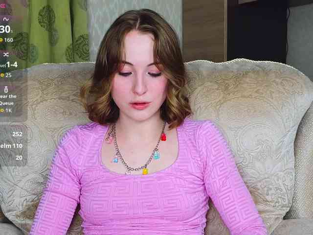 Adelina-Cowell webcam