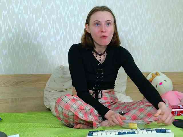 Модель: Adelina-Cowell