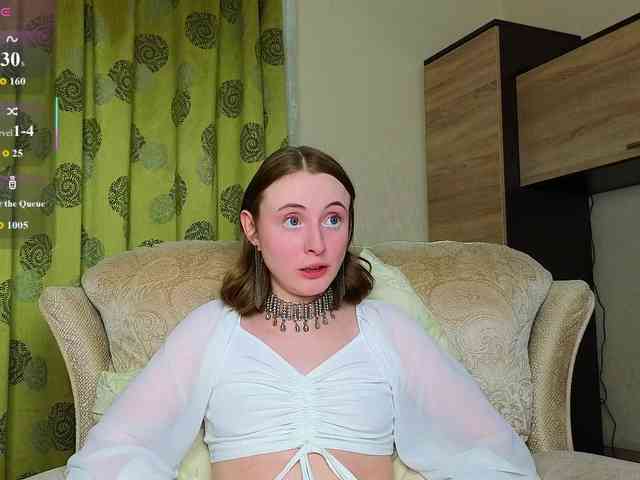Adelina-Cowell webcam