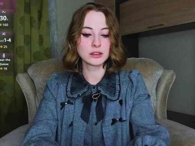 Adelina-Cowell webcam
