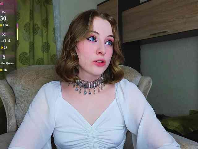 Adelina-Cowell webcam