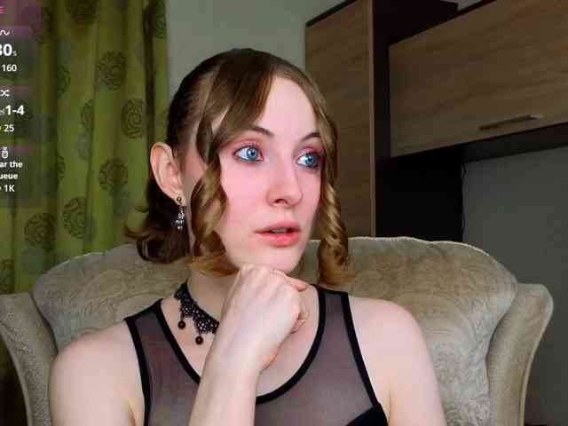 Adelina-Cowell webcam