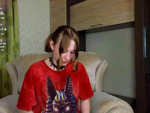 Adelina-Cowell webcam