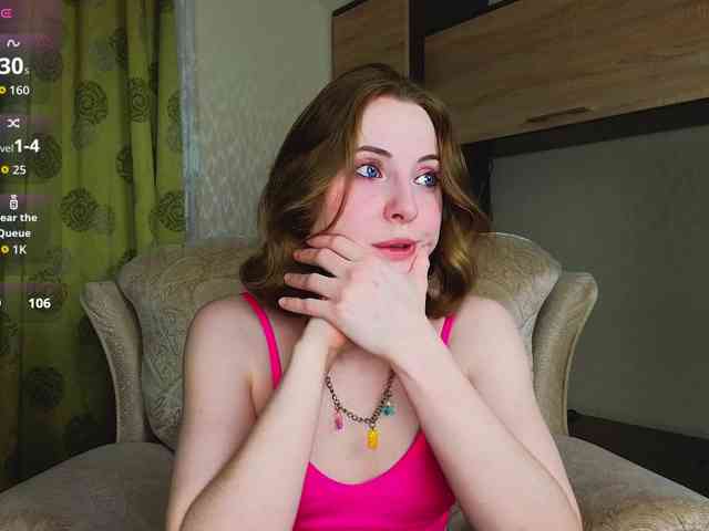 Adelina-Cowell webcam