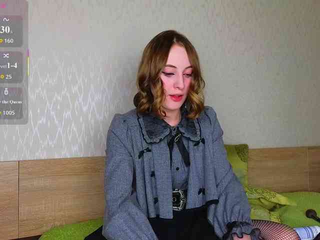Adelina-Cowell webcam