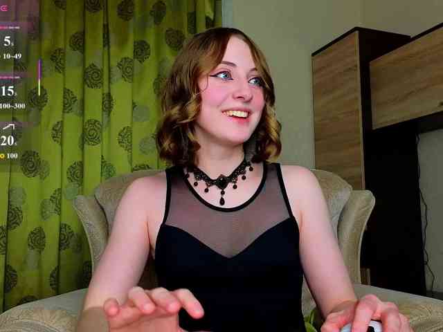 Adelina-Cowell webcam