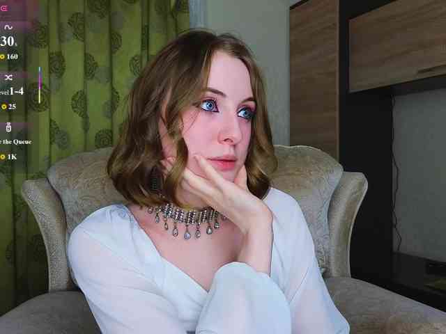 Adelina-Cowell webcam