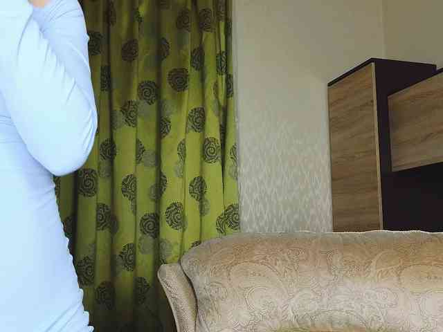 Adelina-Cowell webcam
