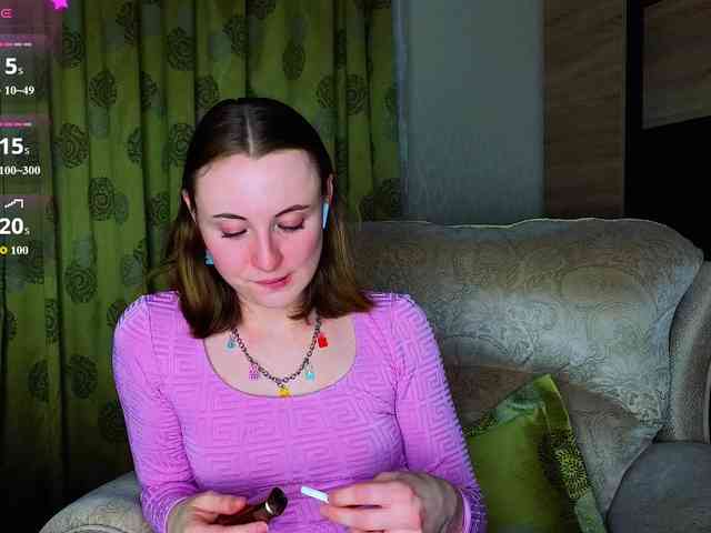 Adelina-Cowell - Girl 