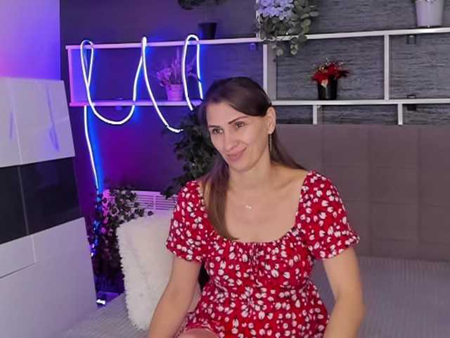ChristyBrooks live webcam show