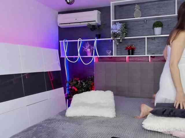 ChristyBrooks webcam