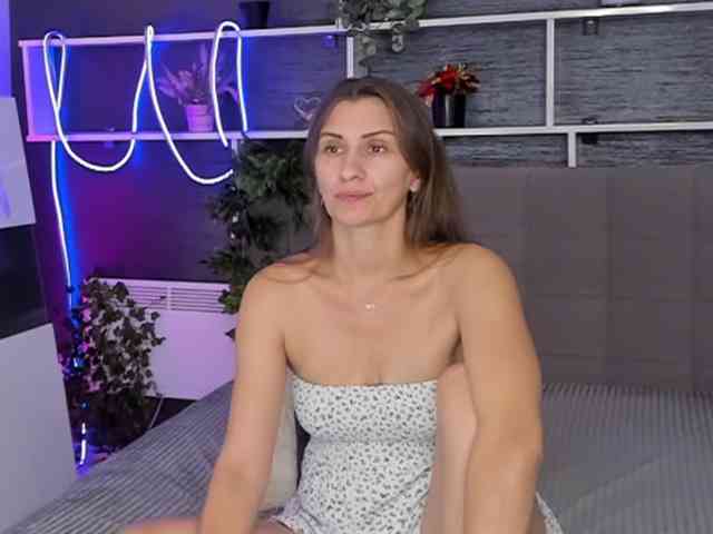 ChristyBrooks webcam