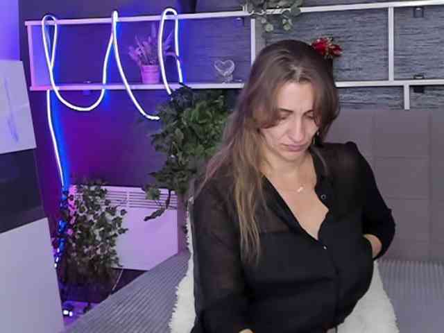 ChristyBrooks webcam