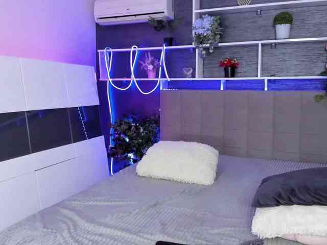 ChristyBrooks webcam