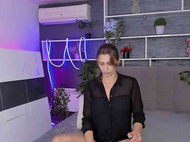 ChristyBrooks webcam