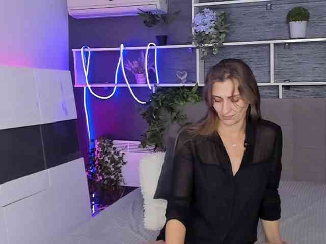 ChristyBrooks webcam