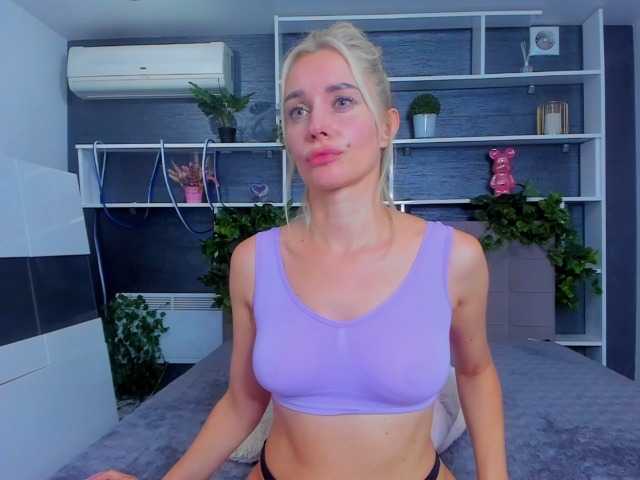 SabrinaSharm live cam preview