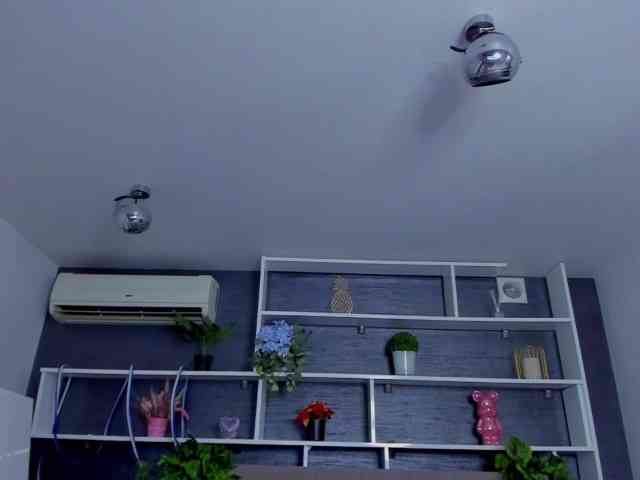 SabrinaSharm webcam