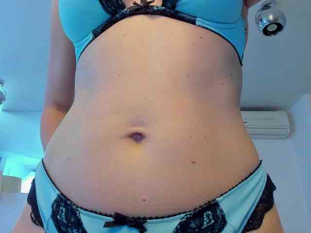 SabrinaSharm webcam
