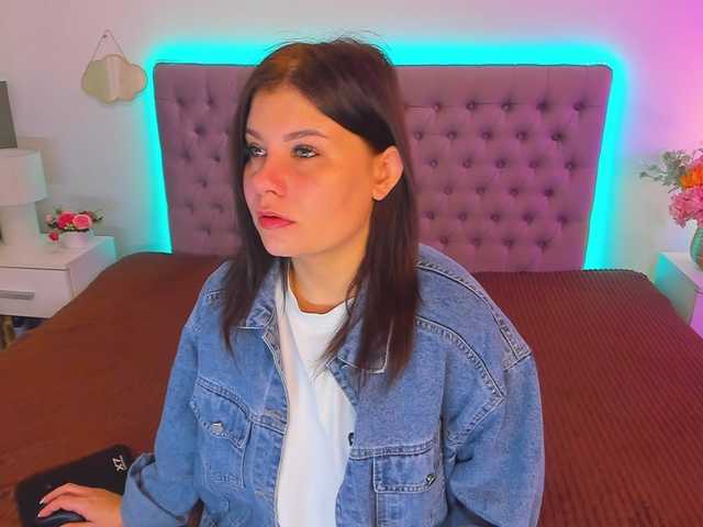 AmandaHope live cam preview