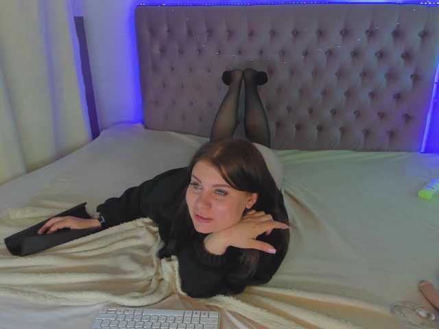 AmandaHope webcam