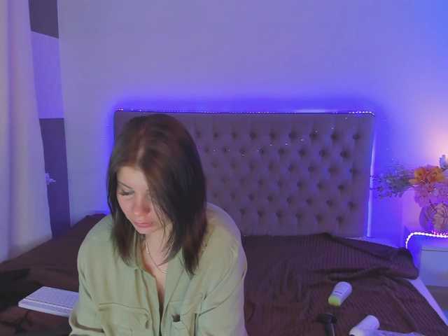 AmandaHope webcam