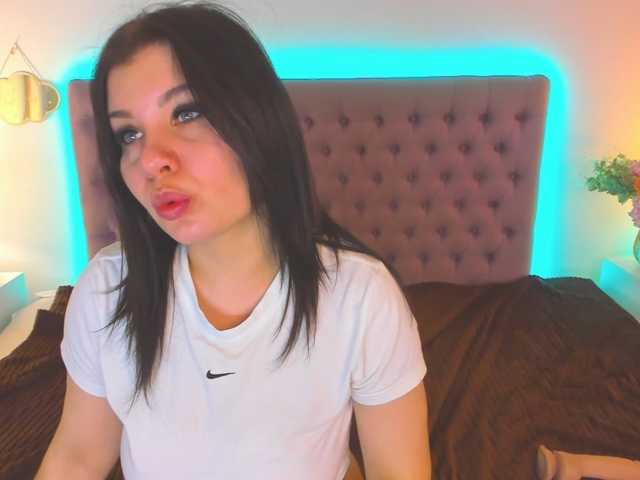 AmandaHope, en vivo ahora en BongaCams