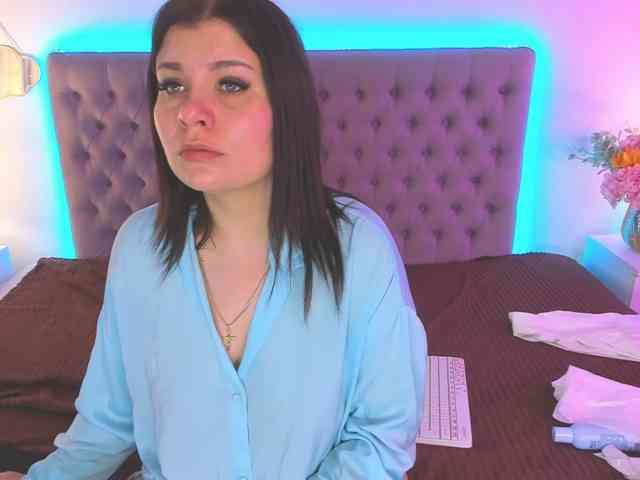 AmandaHope webcam
