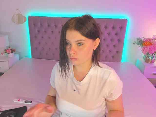 AmandaHope webcam