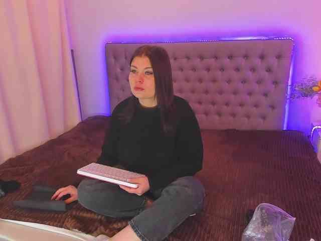AmandaHope webcam