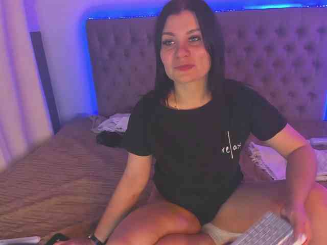 AmandaHope webcam
