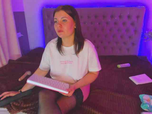 AmandaHope webcam