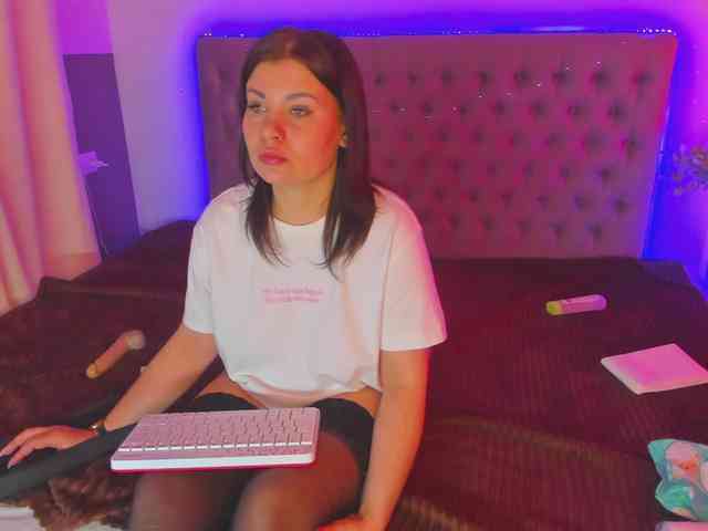 AmandaHope webcam