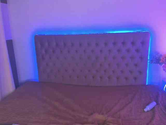 AmandaHope webcam
